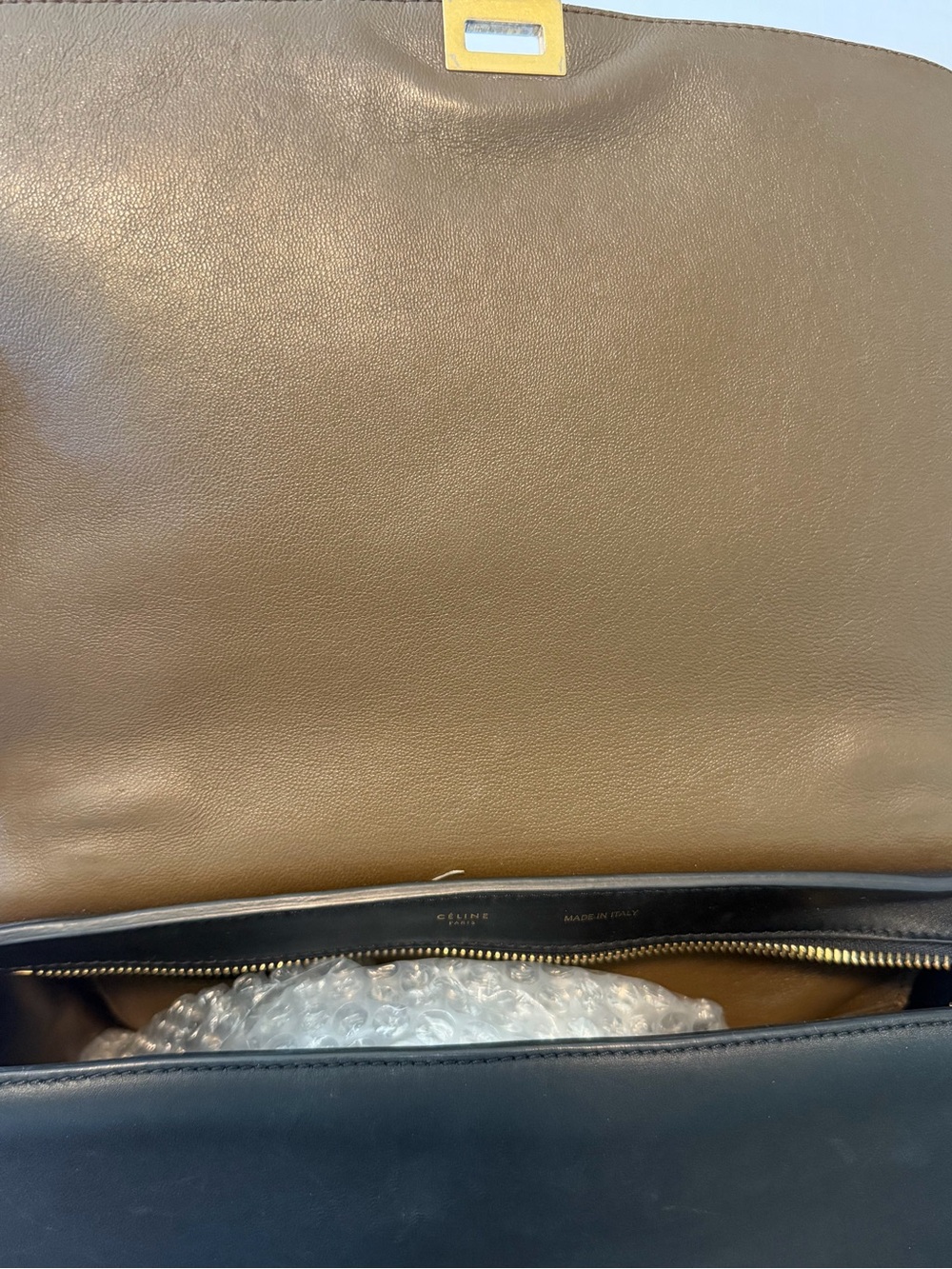 CELINE Leather Trapeze Medium Vintage - Picture 11 of 15